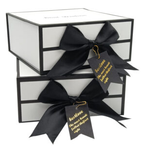 9.custom Luxury White Magnet Flip Clothing Paper Box Foldable Magnetic Closure Gift Boxeswith Black Ribbon (6)